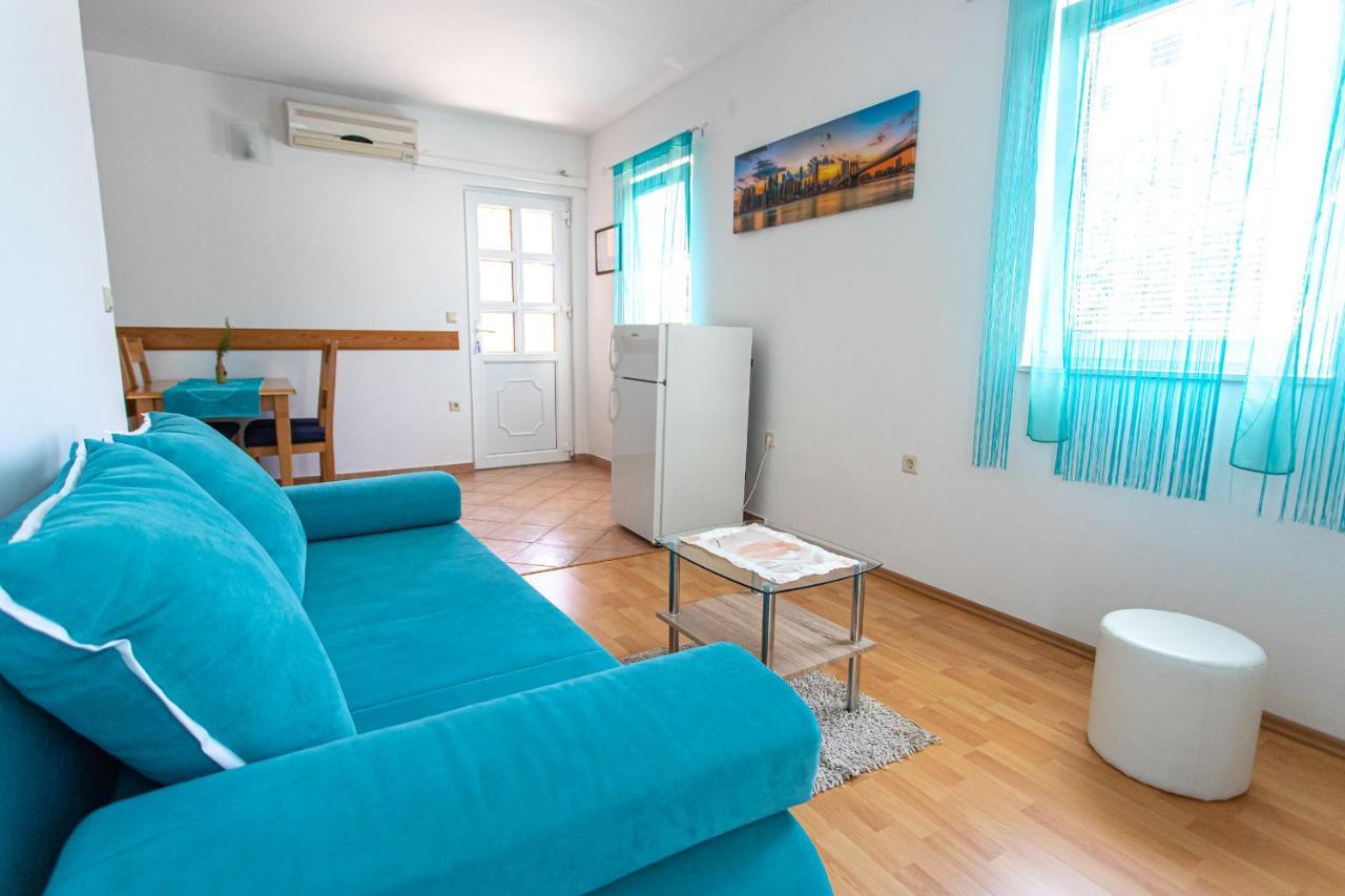 Apartments Ljubo Stari Grad  Ngoại thất bức ảnh