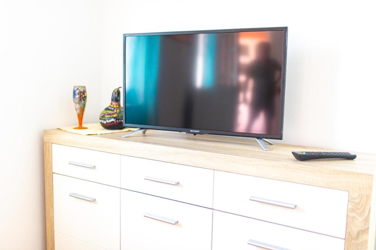 Apartments Ljubo Stari Grad  Ngoại thất bức ảnh